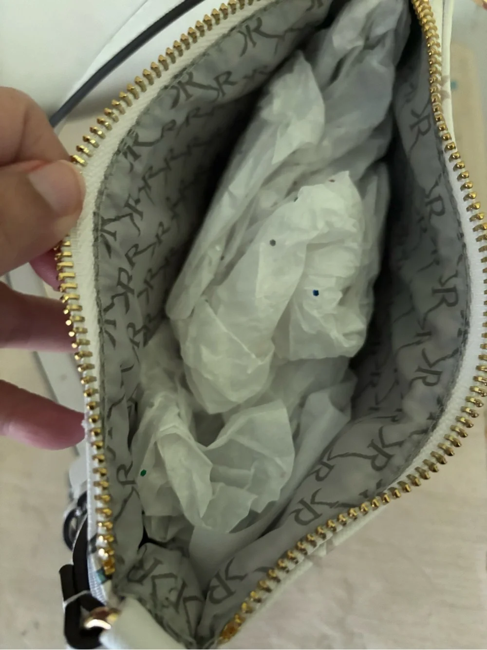 Kim Rogers floral leather zip bag! 9.5 by 6.5 inches